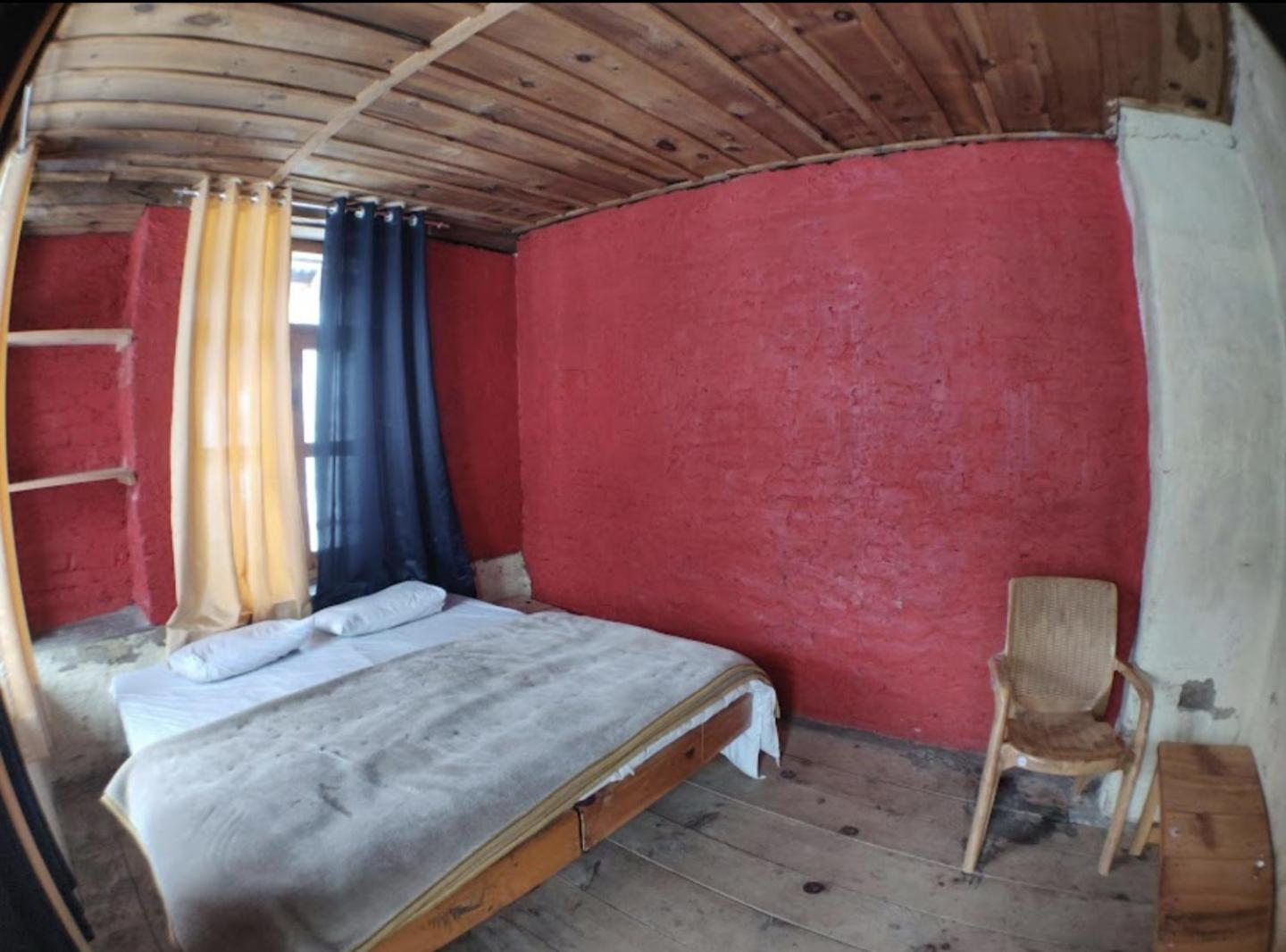 Holy Cow Cafe & Beds Otel Kalgha Dış mekan fotoğraf